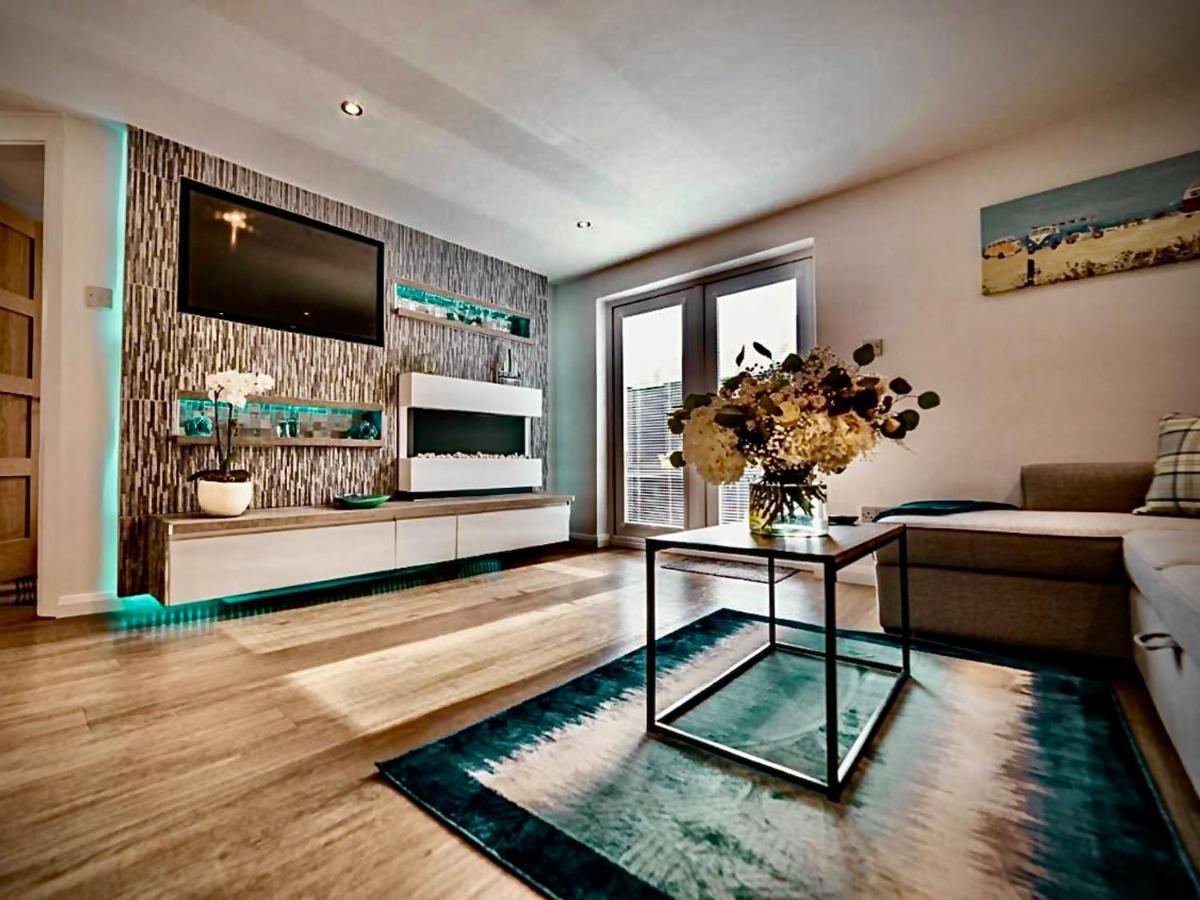 Sandpearl Suite Apartments Літам-Сент-Еннс Екстер'єр фото